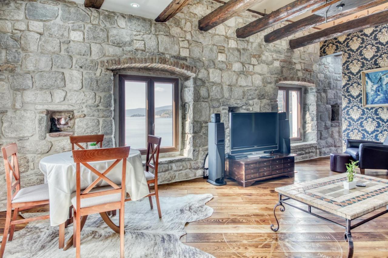 Kazerma Apartment Perast Zewnętrze zdjęcie