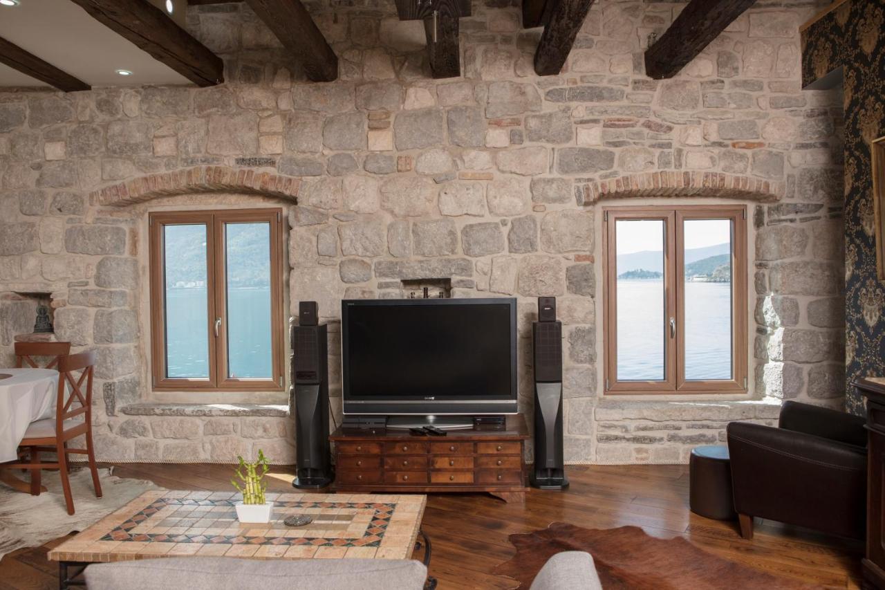 Kazerma Apartment Perast Zewnętrze zdjęcie