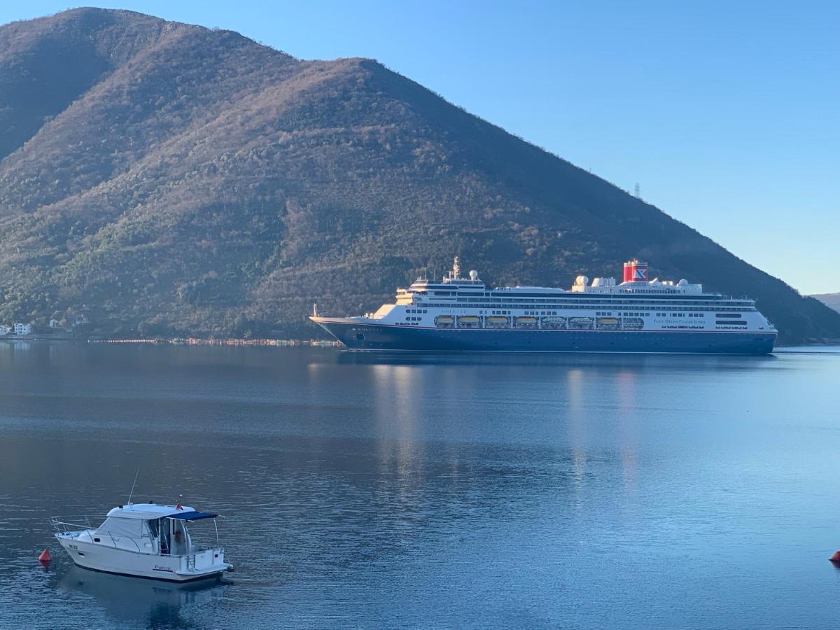 Kazerma Apartment Perast Zewnętrze zdjęcie